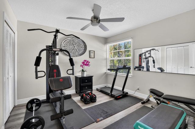 9048 Villa Portofino Circle, Boca Raton, FL 33496