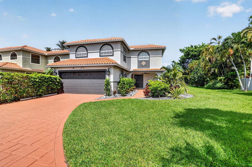 9048 Villa Portofino Circle, Boca Raton, FL 33496