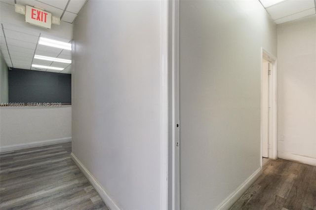 3337 NW 74th Ave 3337, Miami, FL 33122