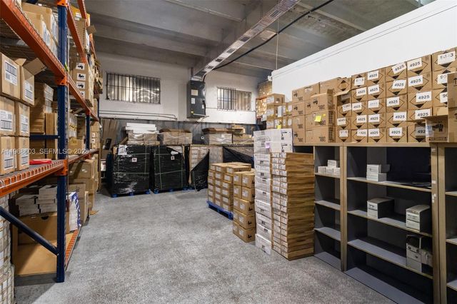 3337 NW 74th Ave 3337, Miami, FL 33122