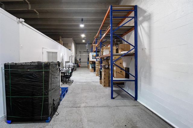 3337 NW 74th Ave 3337, Miami, FL 33122