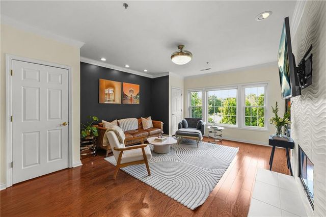 3636 Habersham Road NW 2404, Atlanta, GA 30305