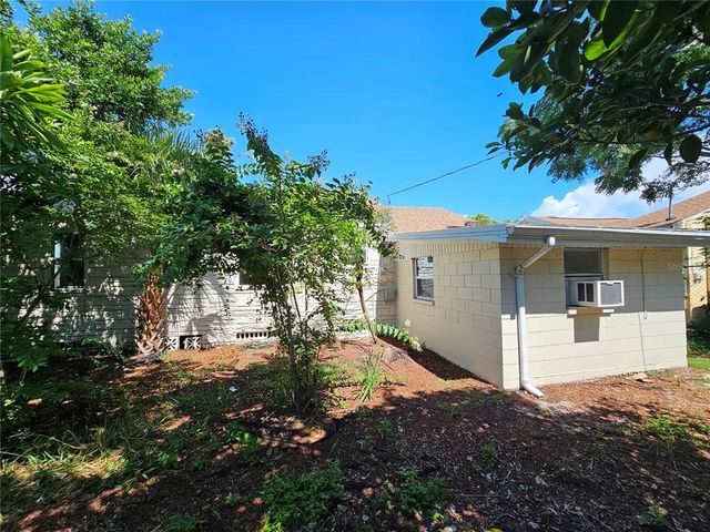 119 37TH STREET S, St Petersburg, FL 33711