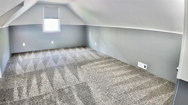 5809 New York Avenue, Des Moines, IA 50322