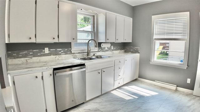 5809 New York Avenue, Des Moines, IA 50322