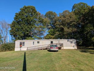 25992 Rhea County Hwy, Spring City, TN 37381