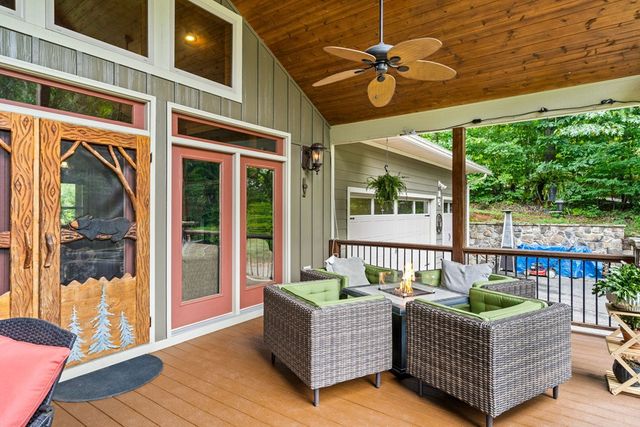 85 Buena Vista Drive, Hayesville, NC 28904