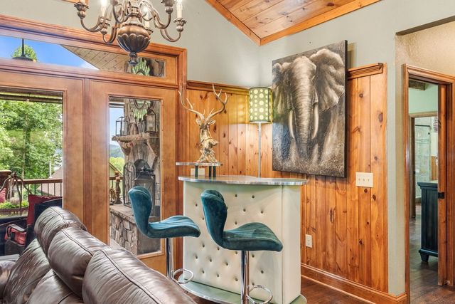 85 Buena Vista Drive, Hayesville, NC 28904