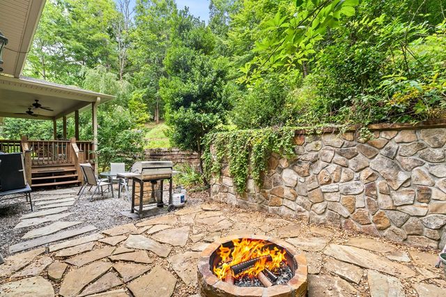 85 Buena Vista Drive, Hayesville, NC 28904