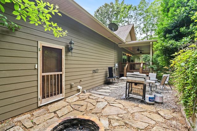 85 Buena Vista Drive, Hayesville, NC 28904