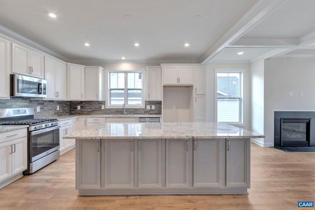 147 CLIFFSTONE BLVD, Charlottesville, VA 22911