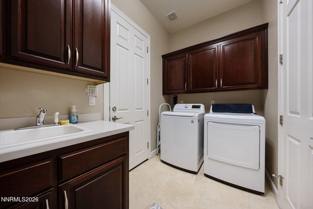 2655 Friesian Court, Reno, NV 89521