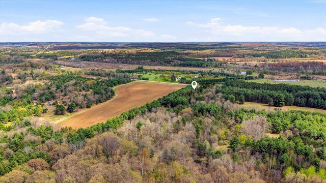 W4506 COUNTY ROAD TT, Wild Rose, WI 54984