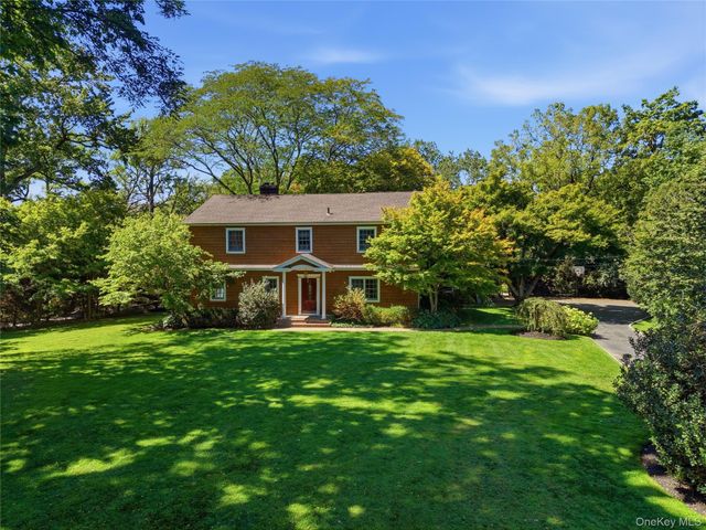 505 Bryant Avenue, Roslyn Harbor, NY 11576