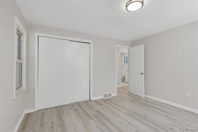 21305 Oxford Avenue, Farmington Hills, MI 48336