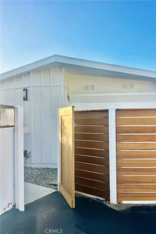24 Saratoga, Newport Beach, CA 92660