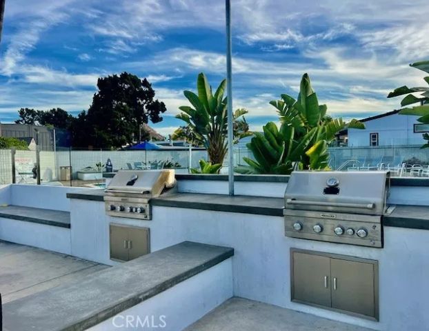 24 Saratoga, Newport Beach, CA 92660