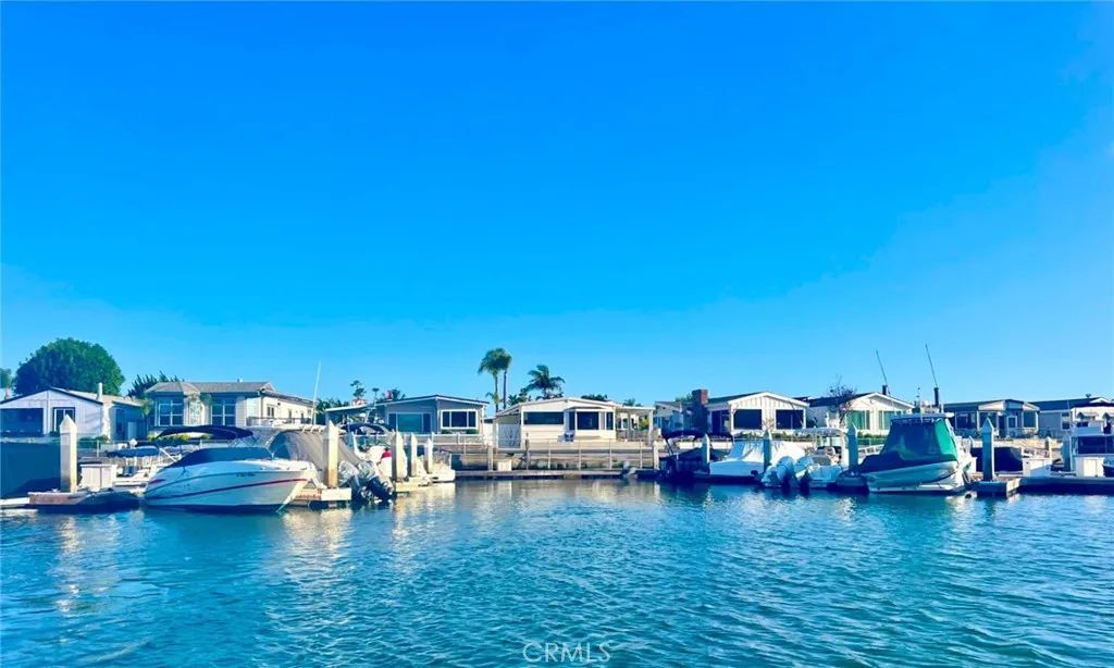 24 Saratoga, Newport Beach, CA 92660