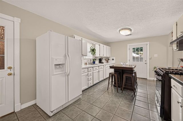 5943 Southlark Street, Houston, TX 77033