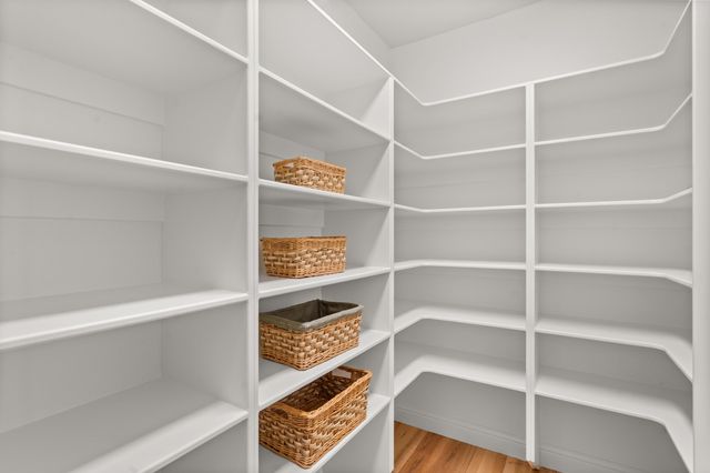 1868 NW F Street, Grants Pass, OR 97526