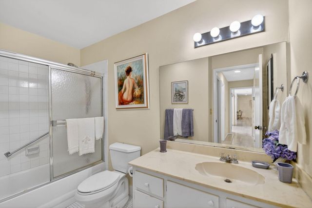 6730 Starkeys Place, Lake Worth, FL 33467