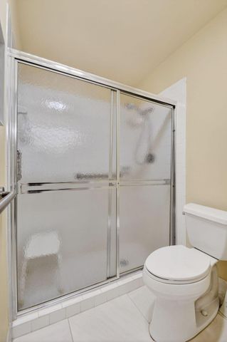 6730 Starkeys Place, Lake Worth, FL 33467