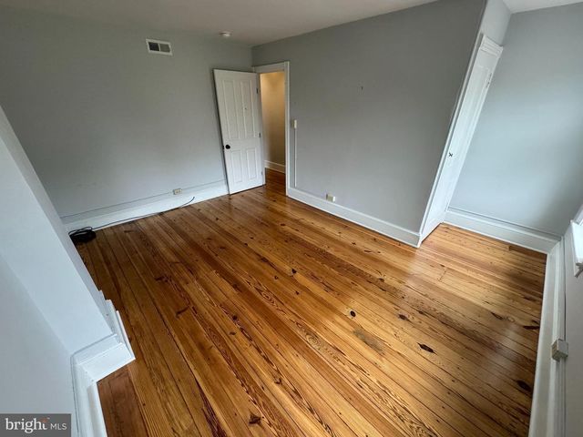 26 N CONGRESS ST, Newtown, PA 18940