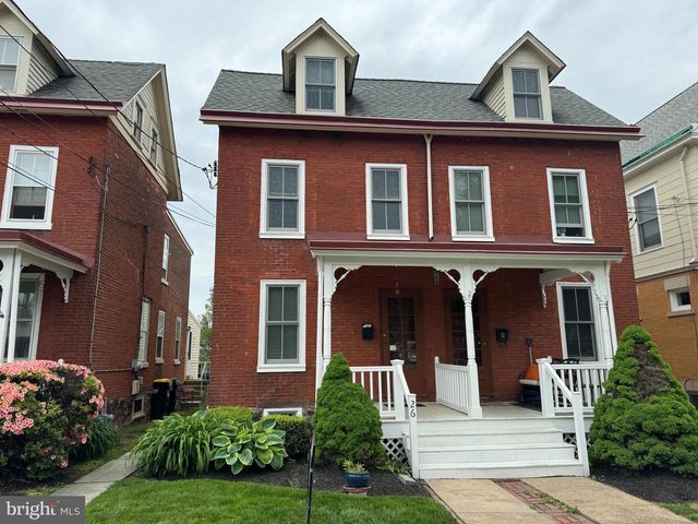 26 N CONGRESS ST, Newtown, PA 18940