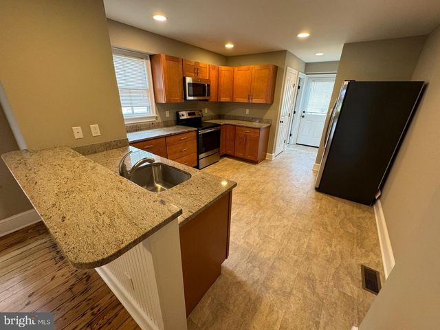 26 N CONGRESS ST, Newtown, PA 18940