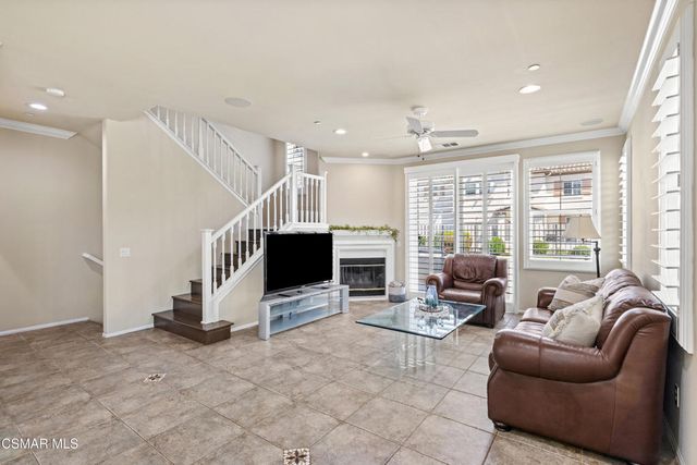 201 Via Antonio, Newbury Park, CA 91320