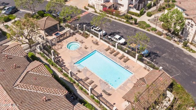 201 Via Antonio, Newbury Park, CA 91320