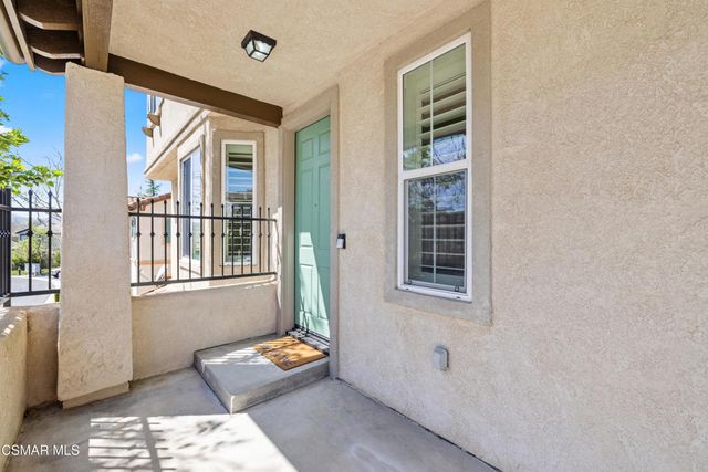 201 Via Antonio, Newbury Park, CA 91320