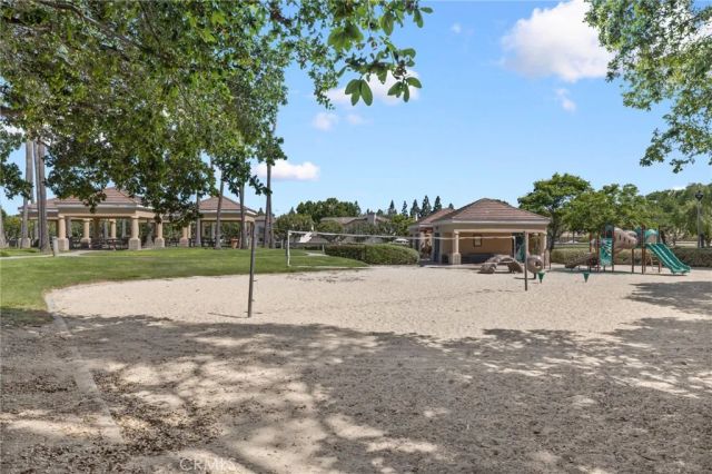 3407 Ladrillo Aisle, Irvine, CA 92606