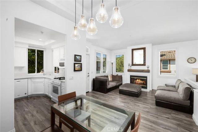 3407 Ladrillo Aisle, Irvine, CA 92606