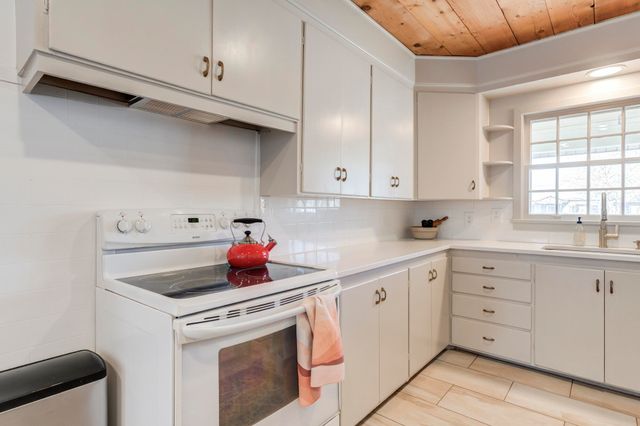 2401 28th Street, Lubbock, TX 79411