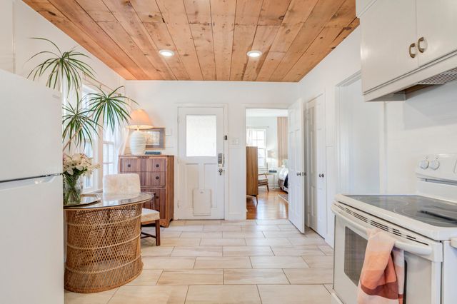 2401 28th Street, Lubbock, TX 79411