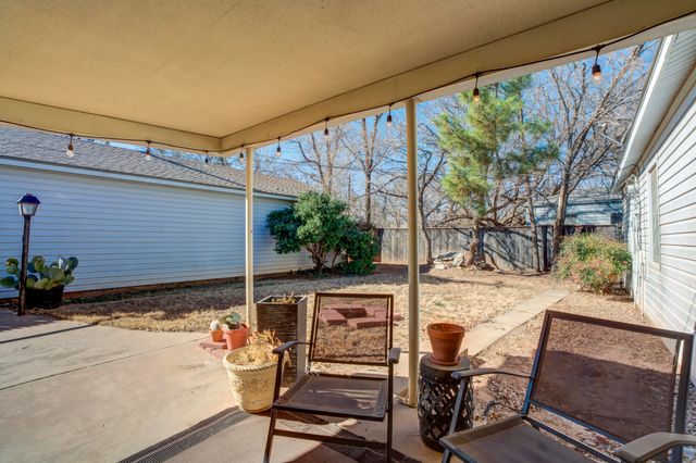 2401 28th Street, Lubbock, TX 79411