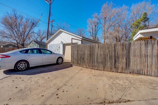 2401 28th Street, Lubbock, TX 79411