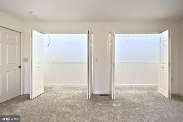 1317 MANOR RD, Windsor, PA 17366