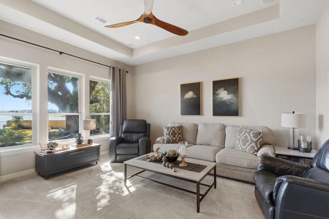 1012 Enchanted Oaks Drive, Angleton, TX 77515