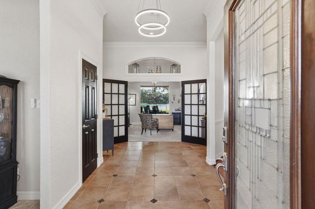 1012 Enchanted Oaks Drive, Angleton, TX 77515