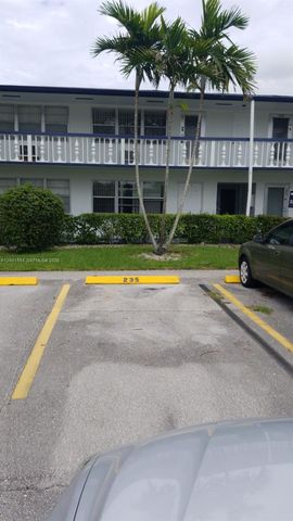 235 Northampton L 235, West Palm Beach, FL 33417