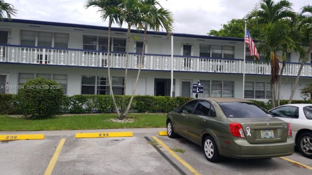 235 Northampton L 235, West Palm Beach, FL 33417