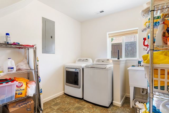 71 Leep Lane, Belgrade, MT 59714