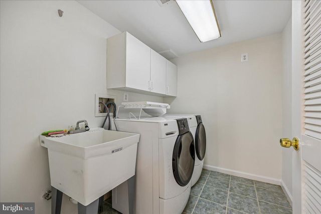 9814 GARTRELL PL, Kensington, MD 20895