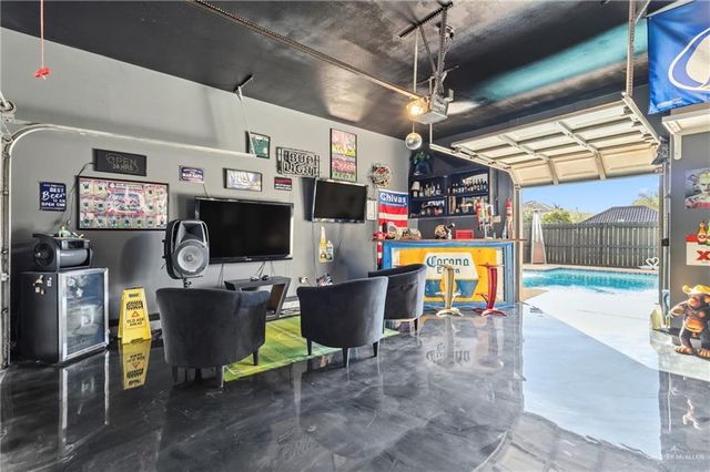 212 Zenaida Avenue, Mcallen, TX 78504