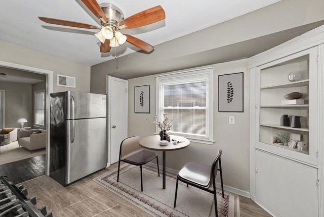 5457 N 19th STREET, Milwaukee, WI 53209