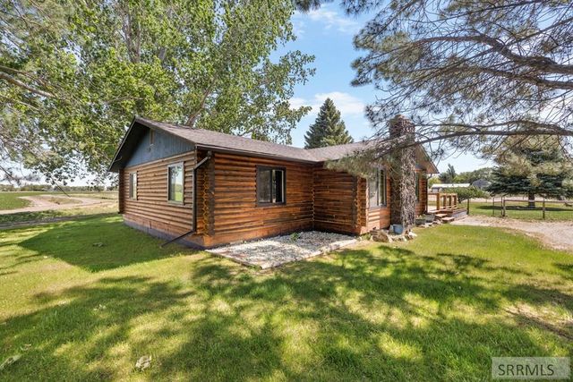 948 E 900 N, Shelley, ID 83274
