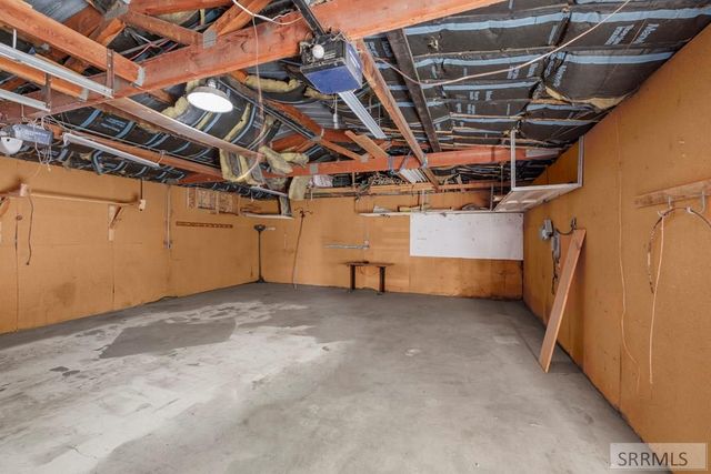948 E 900 N, Shelley, ID 83274