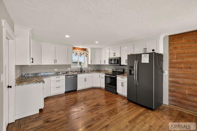 948 E 900 N, Shelley, ID 83274